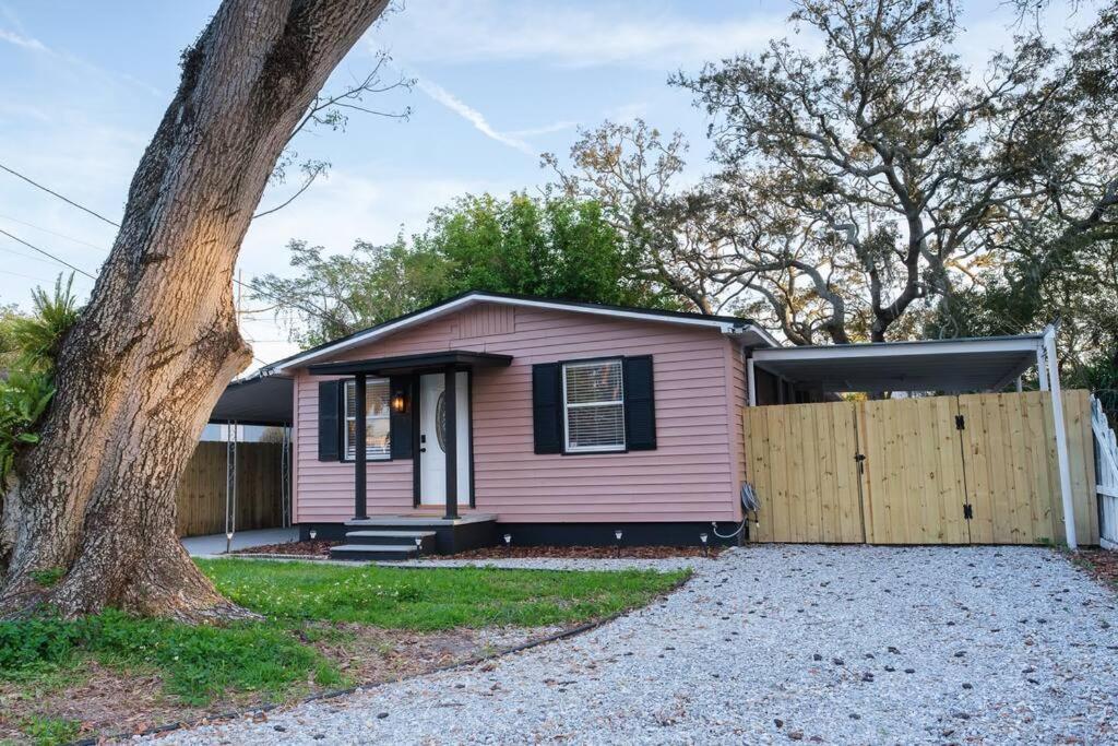 Villa House Near Tampa Zoo And Busch Gardens, Free High Speed Wifi Exterior foto