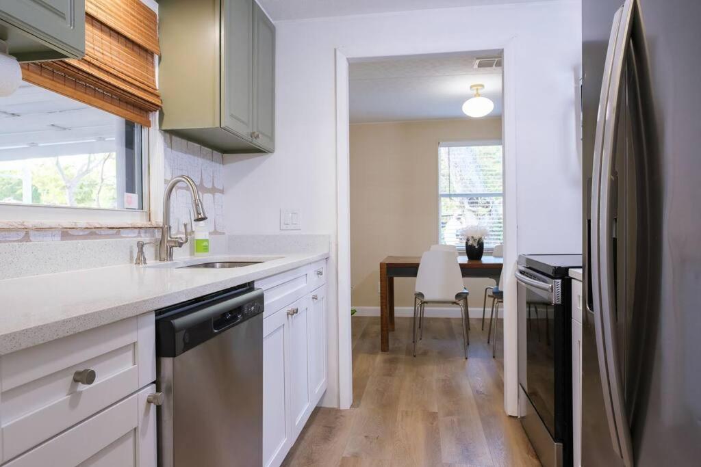 Villa House Near Tampa Zoo And Busch Gardens, Free High Speed Wifi Exterior foto